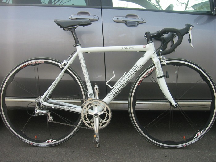R800 純正。