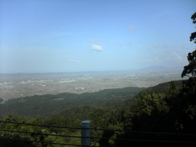 長岡市展望2 弥彦山も良く見える。